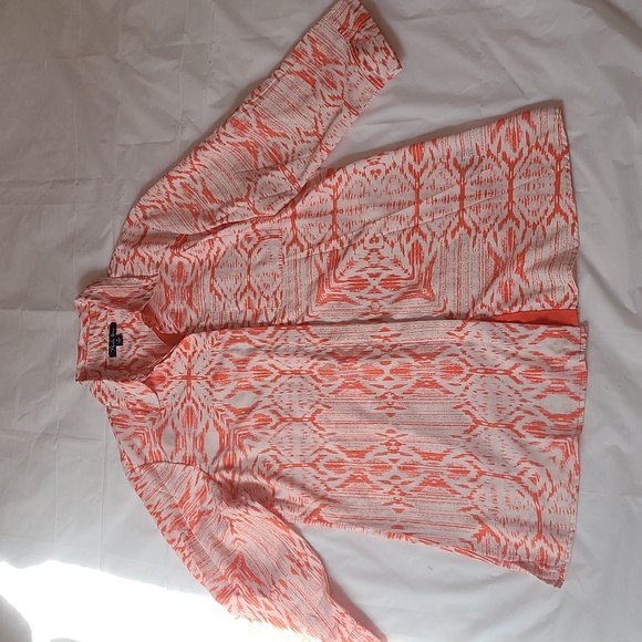 🍂Antilia Femme Coral & White Tribal Lines Button-Down Blouse w/Tab Sleeves Med. - Picture 2 of 16